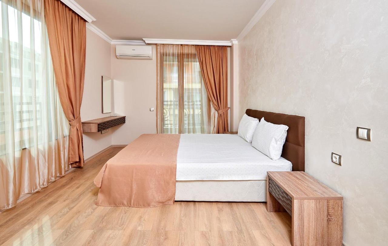 Boutique Rose Gardens Pomorie Lejlighedshotel Eksteriør billede