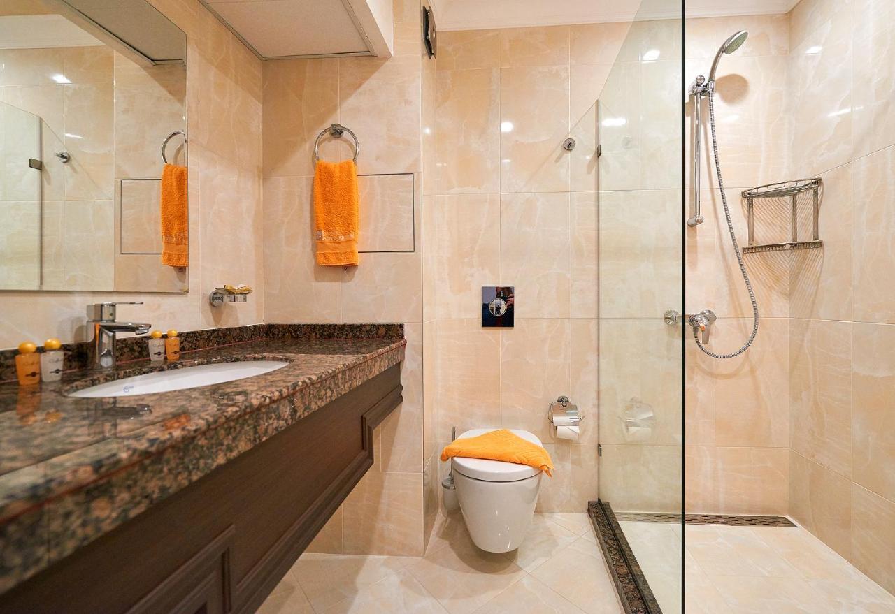 Boutique Rose Gardens Pomorie Lejlighedshotel Eksteriør billede