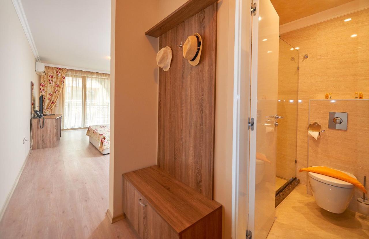 Boutique Rose Gardens Pomorie Lejlighedshotel Eksteriør billede