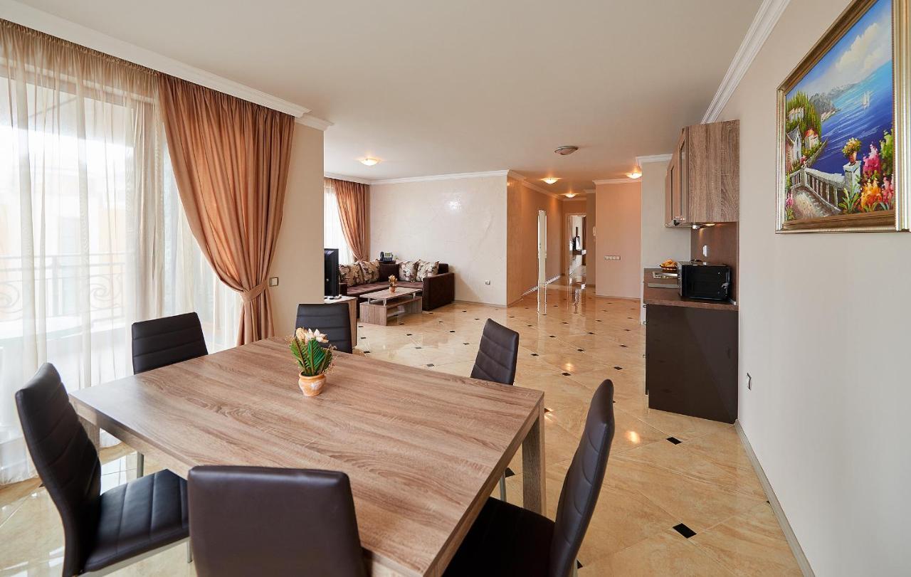 Boutique Rose Gardens Pomorie Lejlighedshotel Eksteriør billede